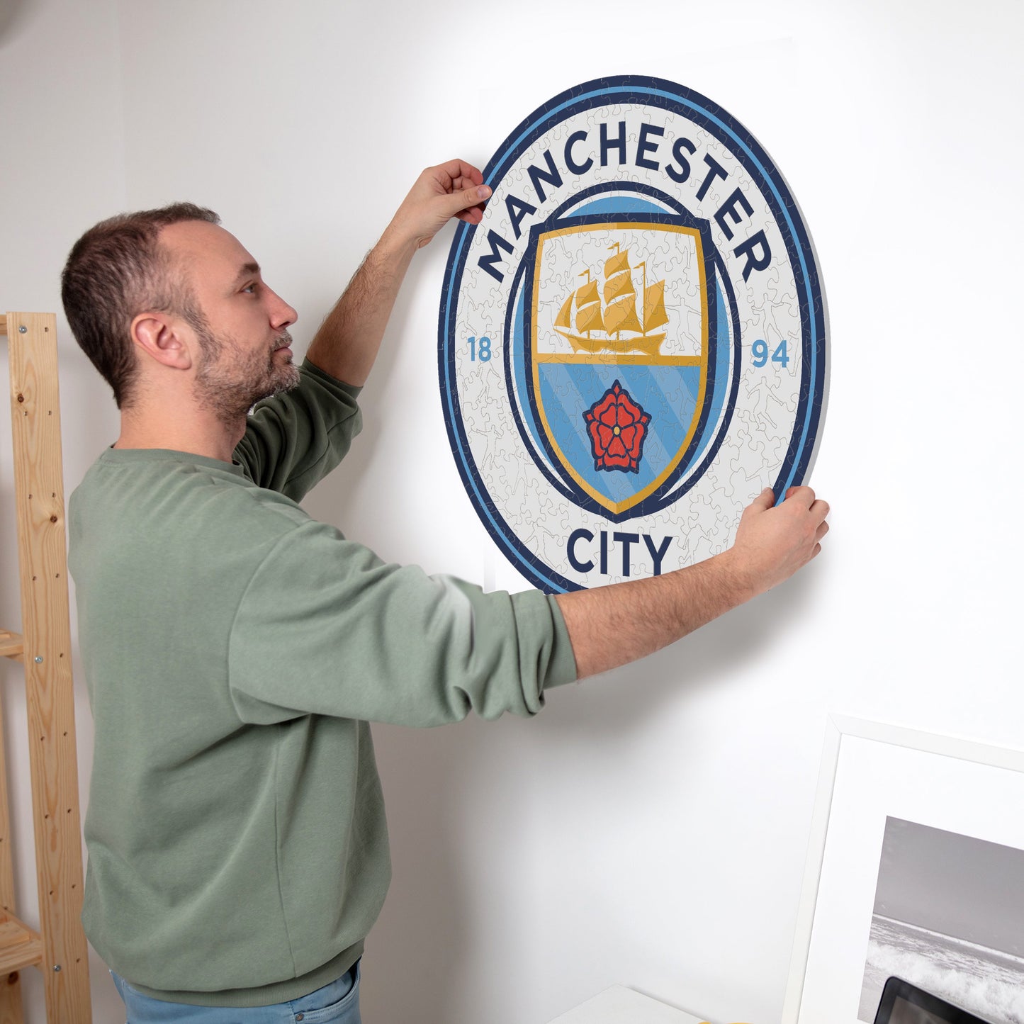 Manchester City FC® Logo - Wooden Puzzle