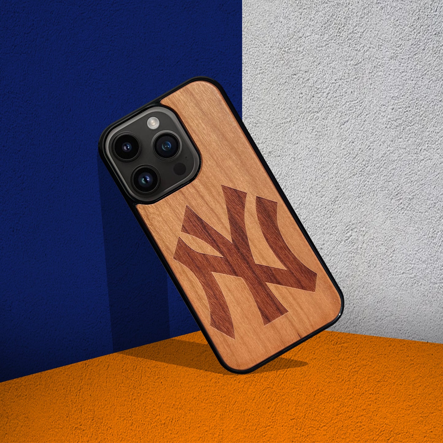 New York Yankees™ - Wooden Phone Case (MagSafe Compatible)